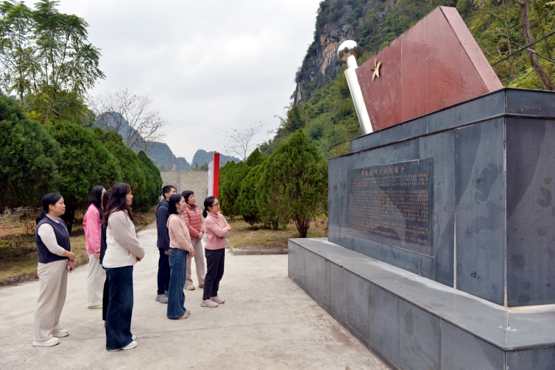 DSC_9664_副本.jpg DSC_9664_副本.jpg