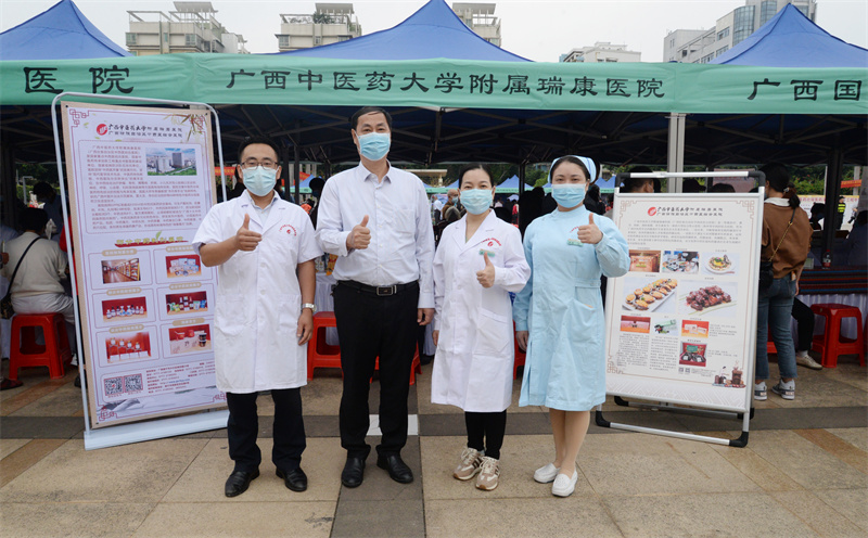 DSC_1929.jpg DSC_1929.jpg