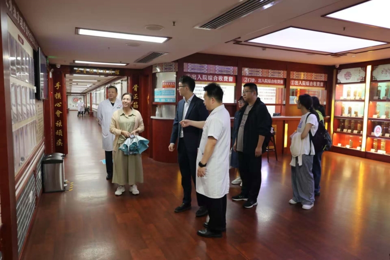 传承经典，融汇创新——杭州中医院推拿科到我院开展学术交流