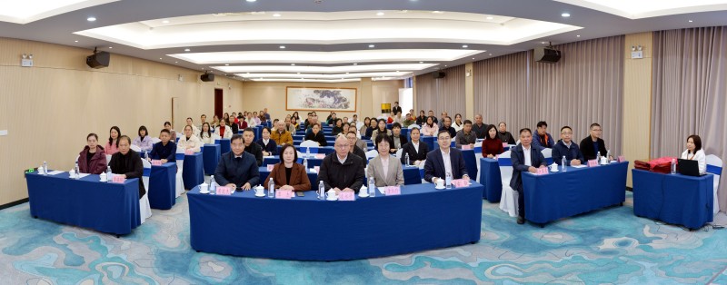 合影.jpg 合影.jpg