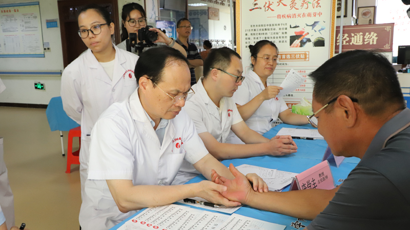 优质资源下沉惠民生——广西名中医庞学丰工作室落户田阳分院并开展系列惠民活动