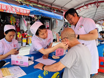 我院专家团队赴良庆区坡洋社区开展惠民义诊活动