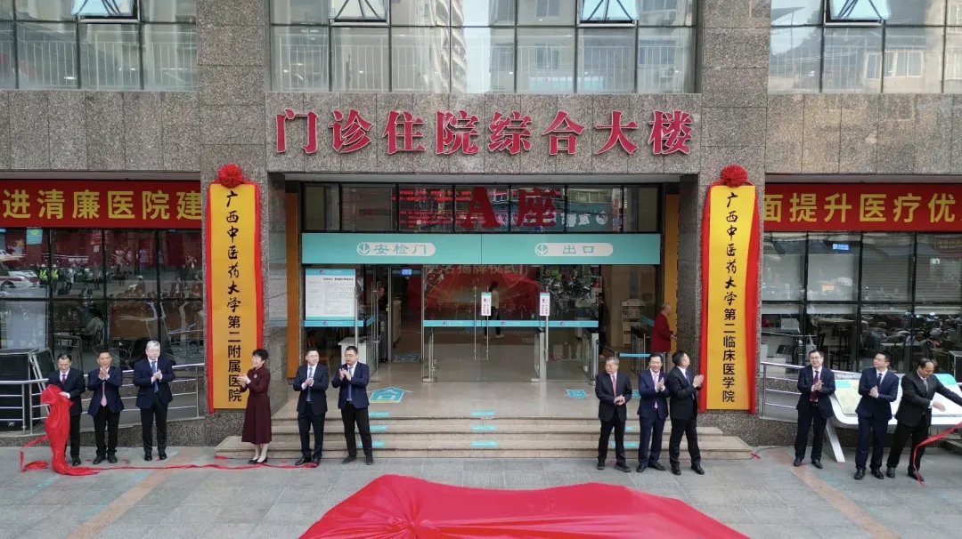 2.webp.jpg 2.webp.jpg